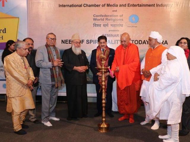 Sandeep Marwah Hailed as the Reincarnation of Swami Vivekananda by Spiritual Leaders