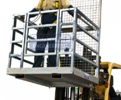 Forklift work platform to elevate personnel